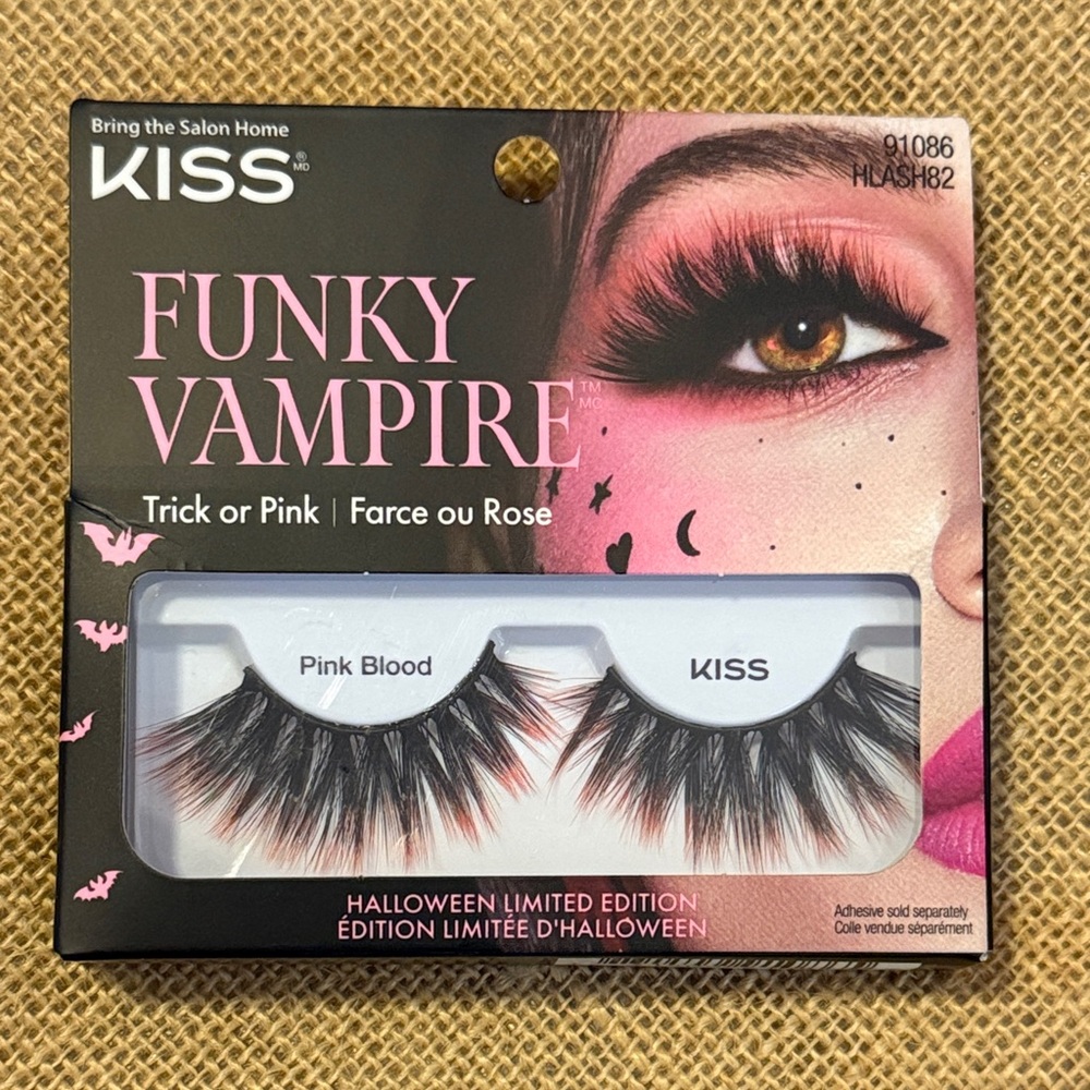 🌻 Kiss Funky Vampire Trick or Pink Halloween Limited Edition Fake Lashes